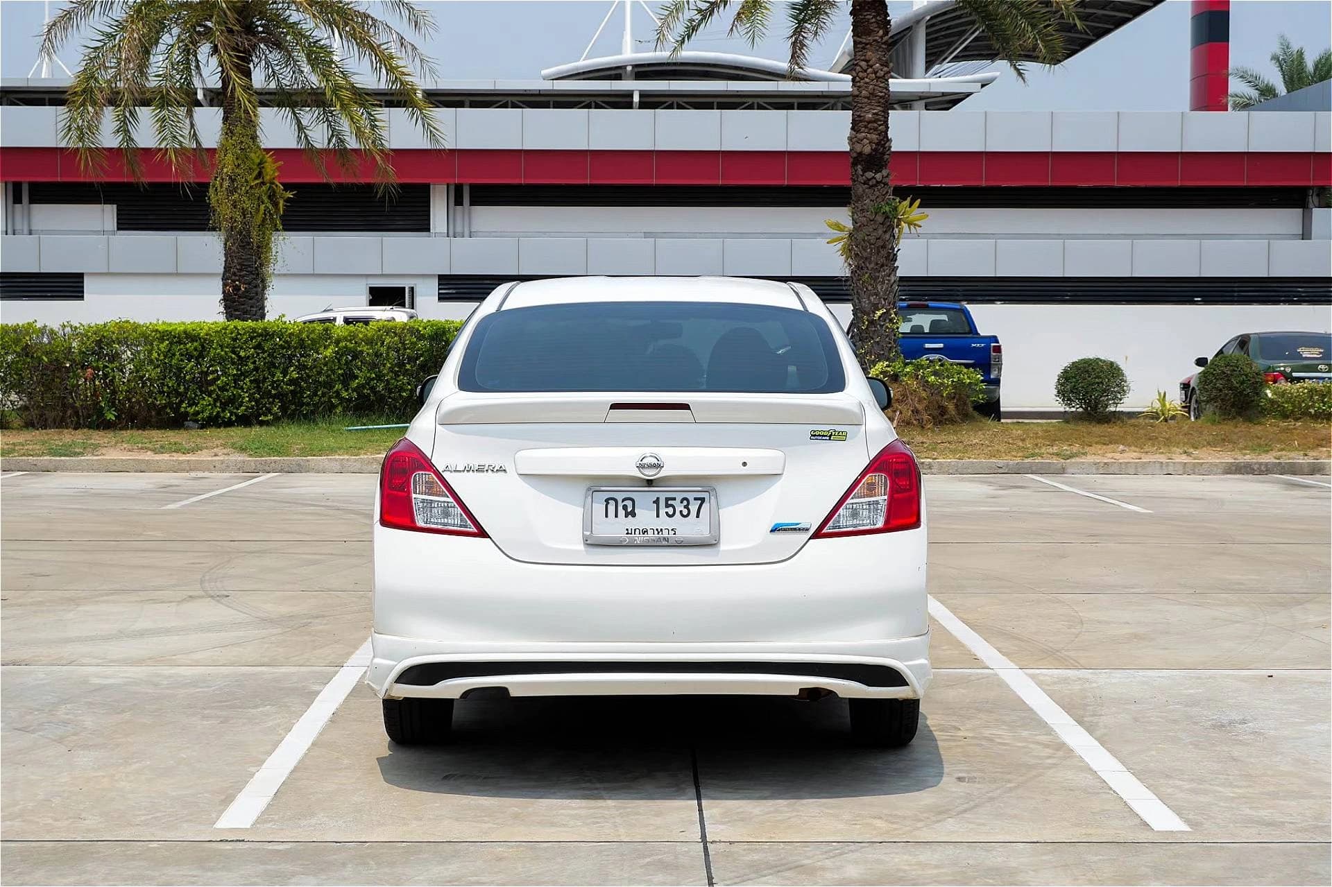 Carousel thumbnail 3